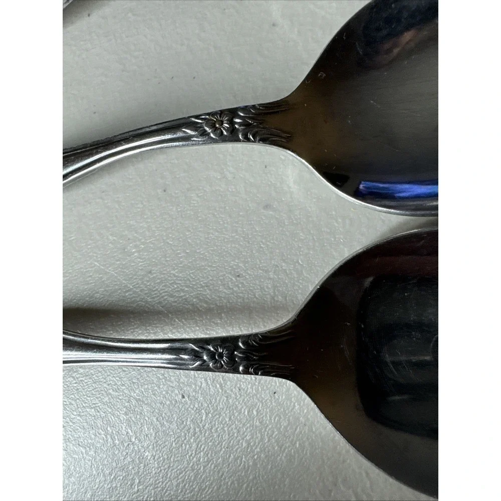 Stanley Roberts Rogers DREAM ROSE BUD Stainless Oval Soup Spoons Lot‎ Of 4